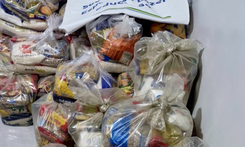 SOLIDARIEDADE QUE TRANSFORMA: ASCUDERA ARRECADA ALIMENTOS E INICIA ENTREGA DE 42 CESTAS BÁSICAS EM CERES.